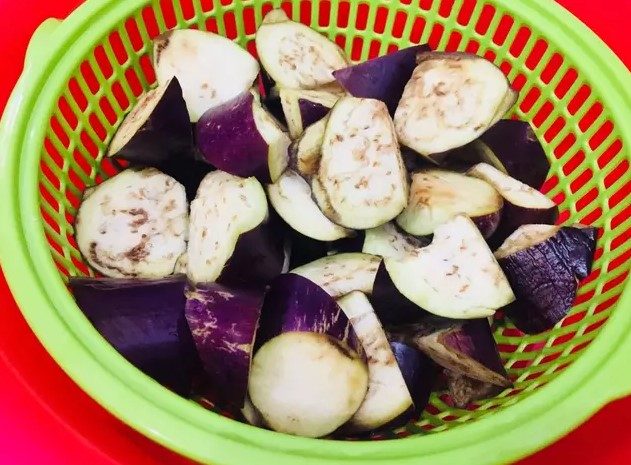 cà tím sốt chua ngọt đơn giản 2