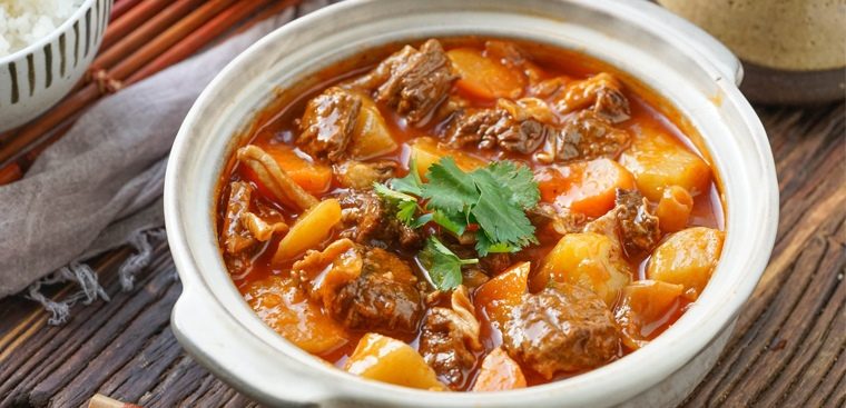 cách làm sườn bò hầm khoai tây cà rốt 1