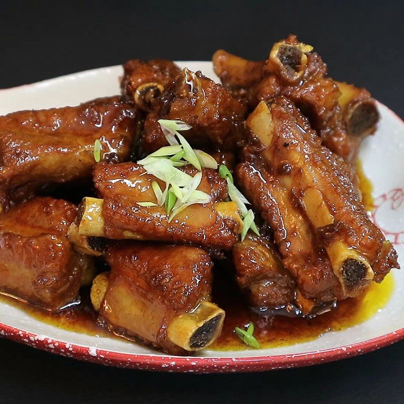 cách làm sườn kho coca hành tây 6