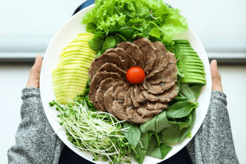 Cach Lam Thit Bo Hap Nuoc Dua 3 52.png