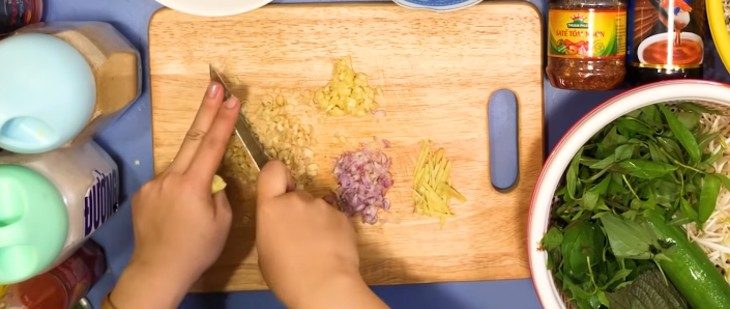 cách nấu bún hến đủ vị 3