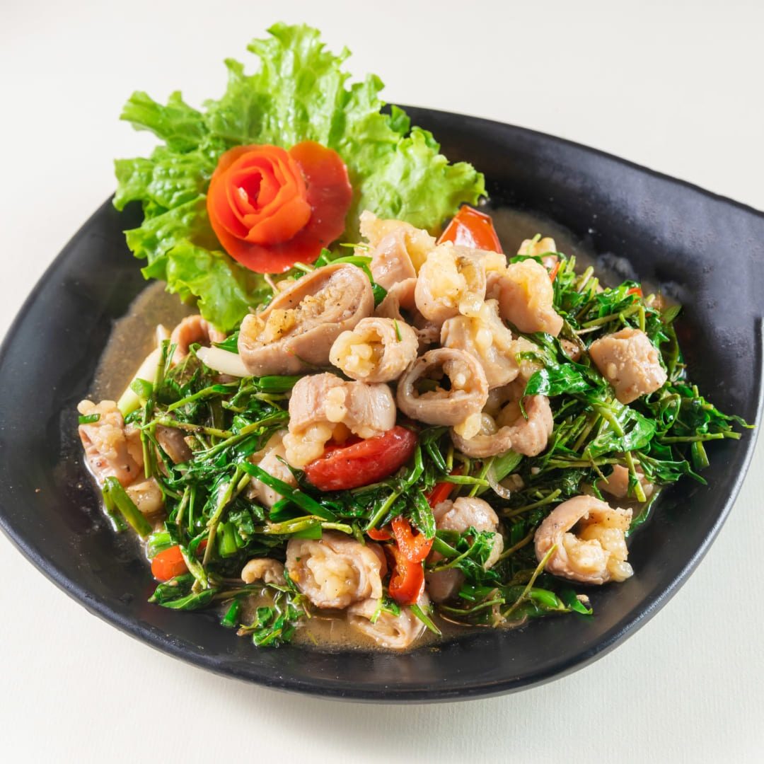 cách xào lòng ngựa ngon với rau răm 1