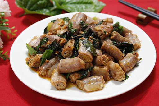 cách xào lòng ngựa ngon với lá lốt 1