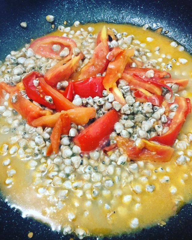 hến xào cà chua đậu chiên 3