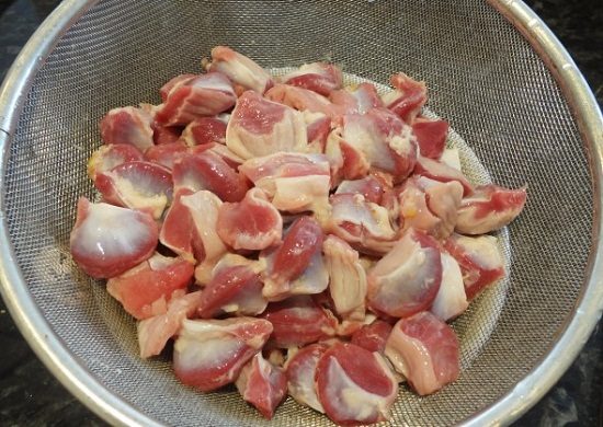 lòng gà chiên nước mắm