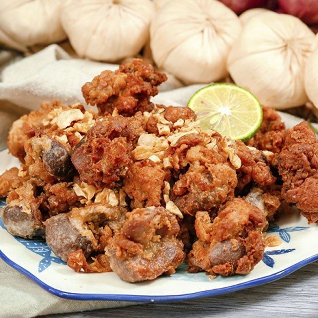 lòng gà chiên nước mắm