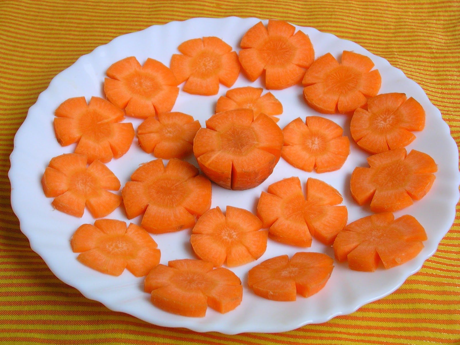 thịt bò xào cà rốt đơn giản 2