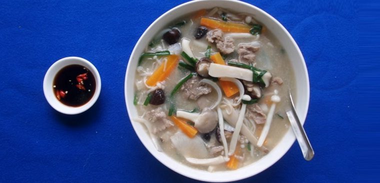 thịt ngựa hầm nấm đùi gà 1